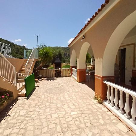 Casa Las Vicarias Ольвера Экстерьер фото