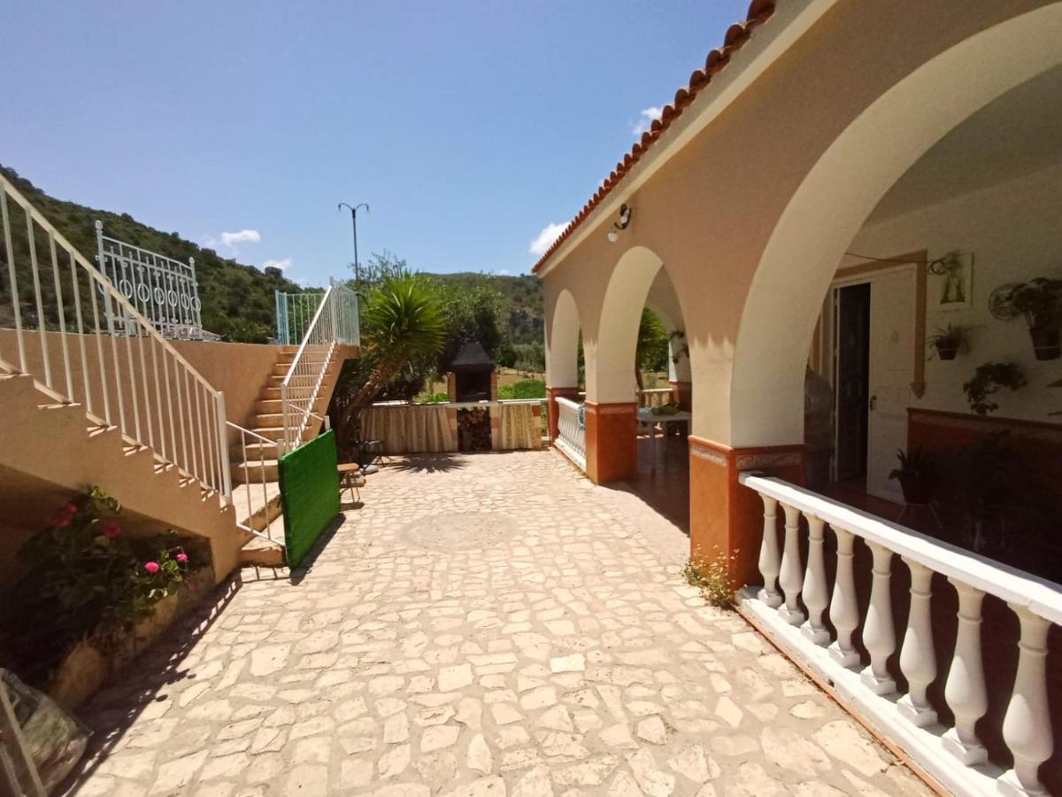 Casa Las Vicarias Ольвера Экстерьер фото